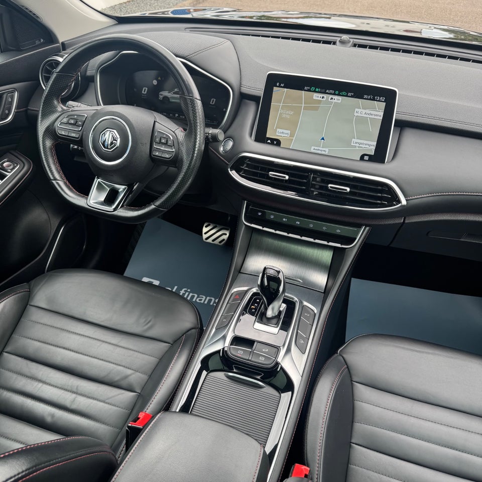 MG EHS 1,5 PHEV Luxury 5d