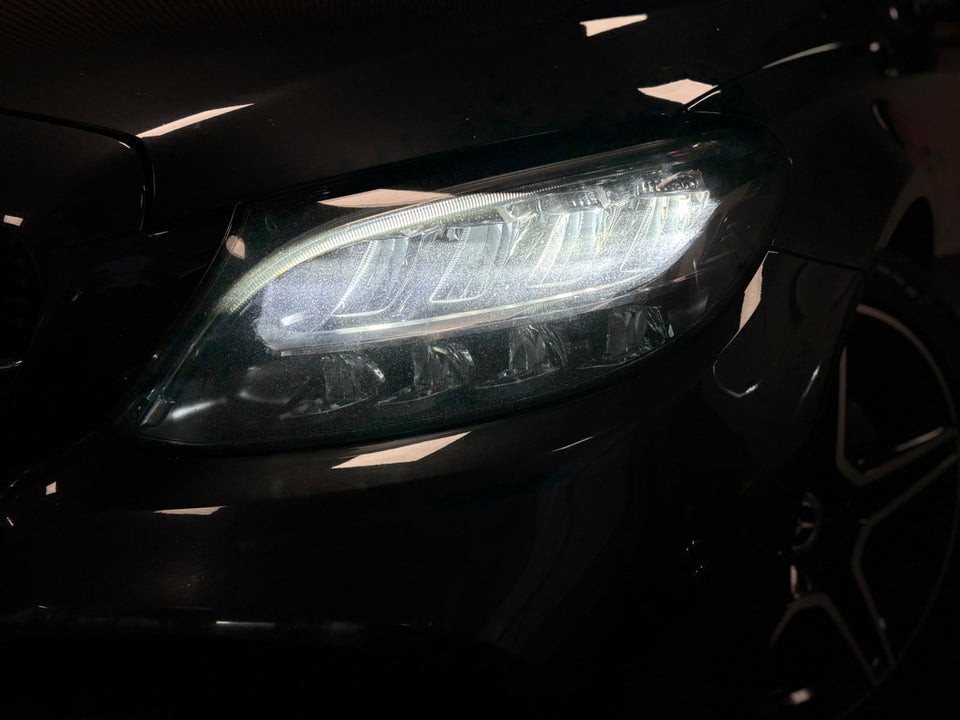 Mercedes C220 d 2,0 AMG Line Night Edition stc. aut. 5d