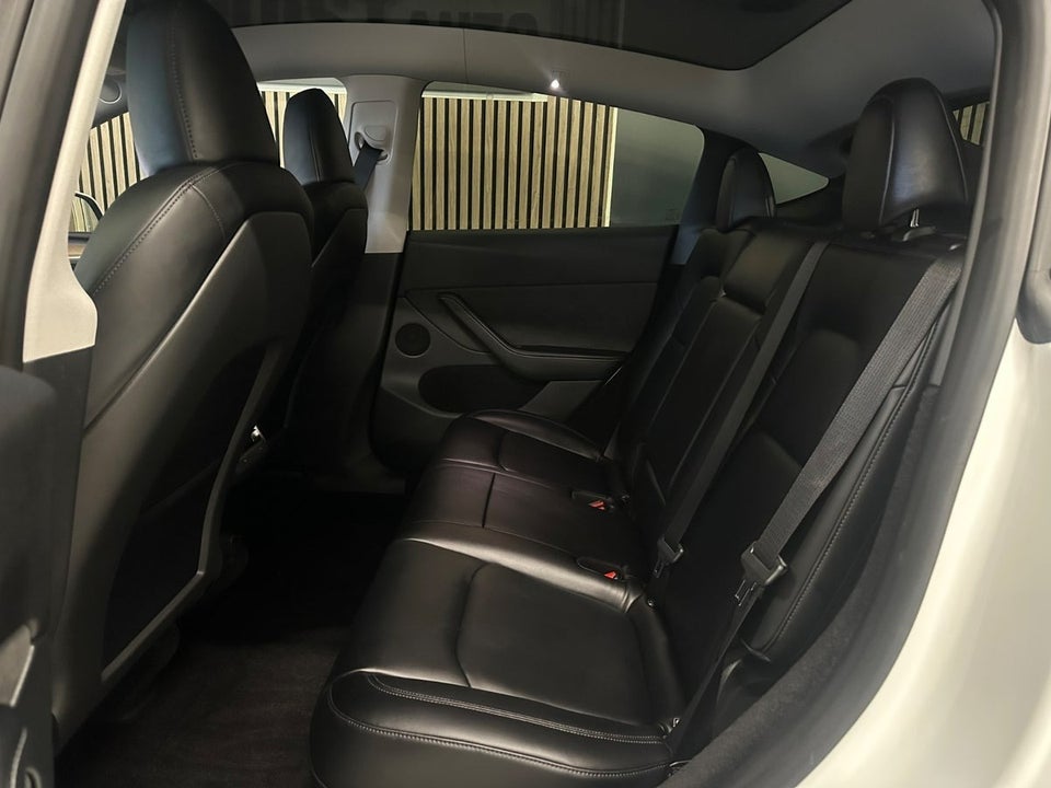 Tesla Model Y Long Range RWD 5d