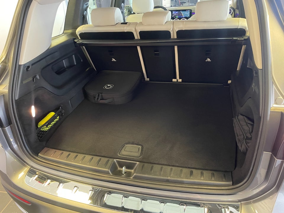 Mercedes EQB250+ Progressive 5d