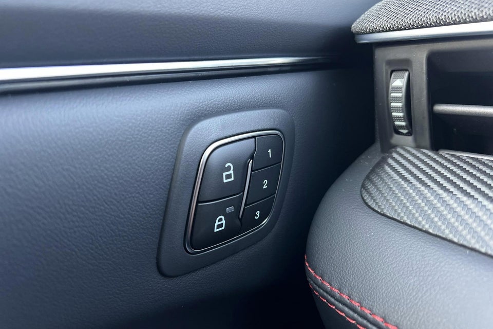 Ford Mustang Mach-E 91 Premium Extended Range AWD 5d