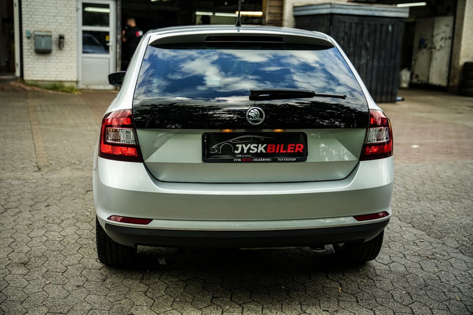 Skoda Rapid 1,6 TDi 105 Ambition GreenTec 5d