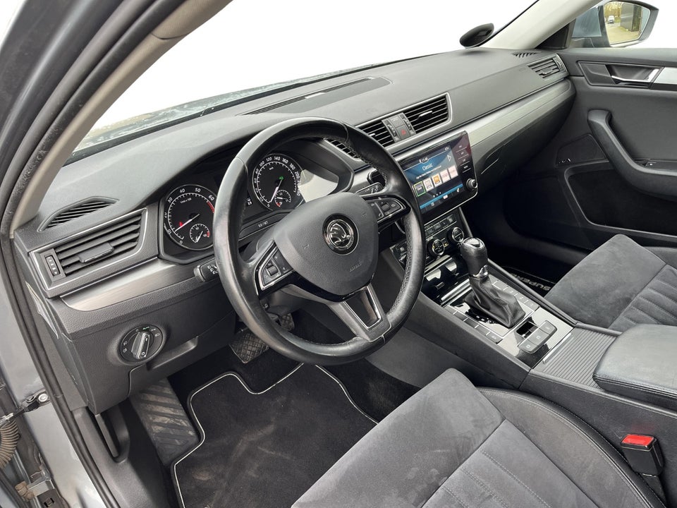 Skoda Superb 1,8 TSi 180 Style Combi DSG 5d