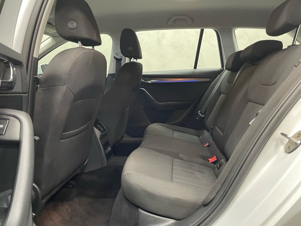 Skoda Octavia 1,5 TSi 150 Business Line+ Combi DSG 5d