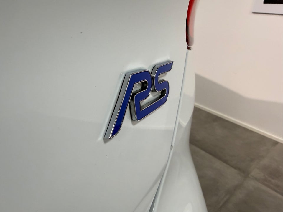 Ford Focus 2,3 SCTi 350 RS Van 5d