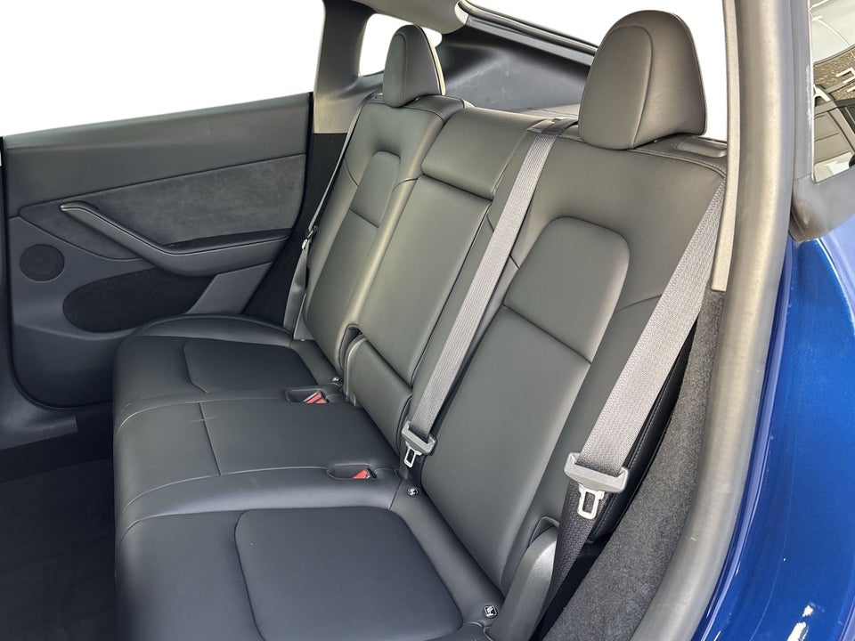 Tesla Model Y Performance AWD 5d