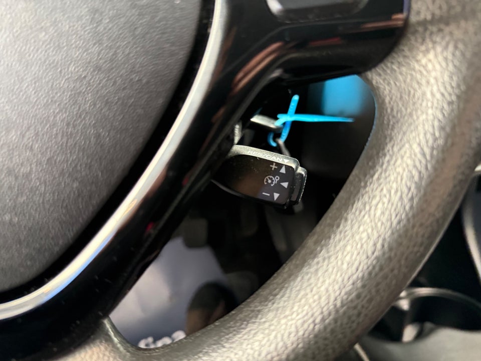 Citroën C1 1,2 PureTech Feel 5d