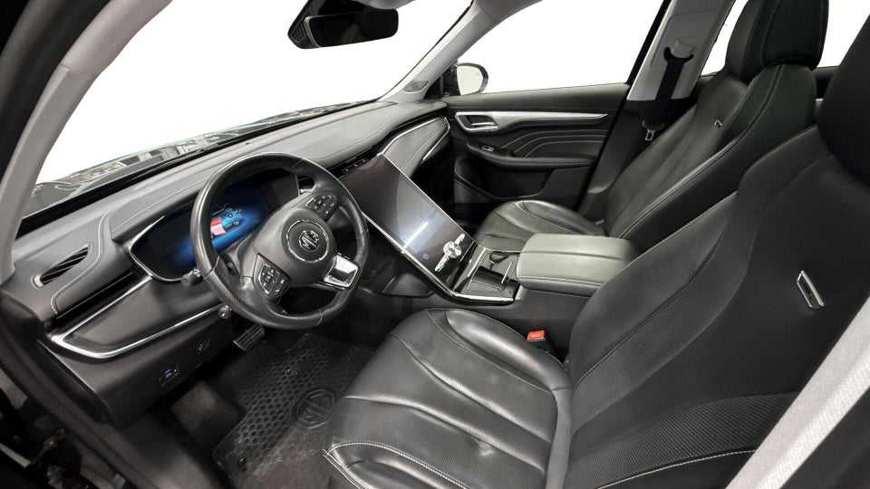 MG Marvel R Performance 5d