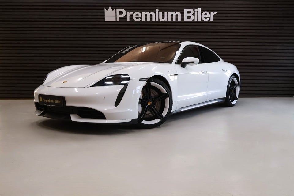 Porsche Taycan Turbo Performance+ 4d