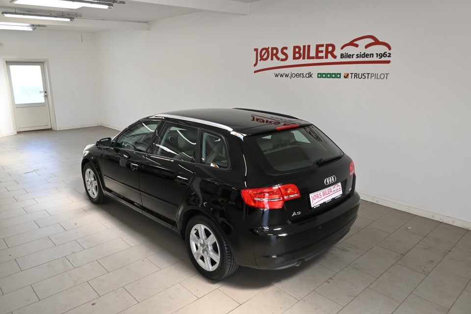 Audi A3 1,6 TDi Ambiente Sportback S-tr. 5d