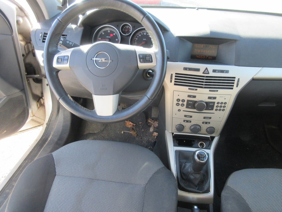 Opel Astra 1,9 CDTi 120 Cosmo Wagon 5d