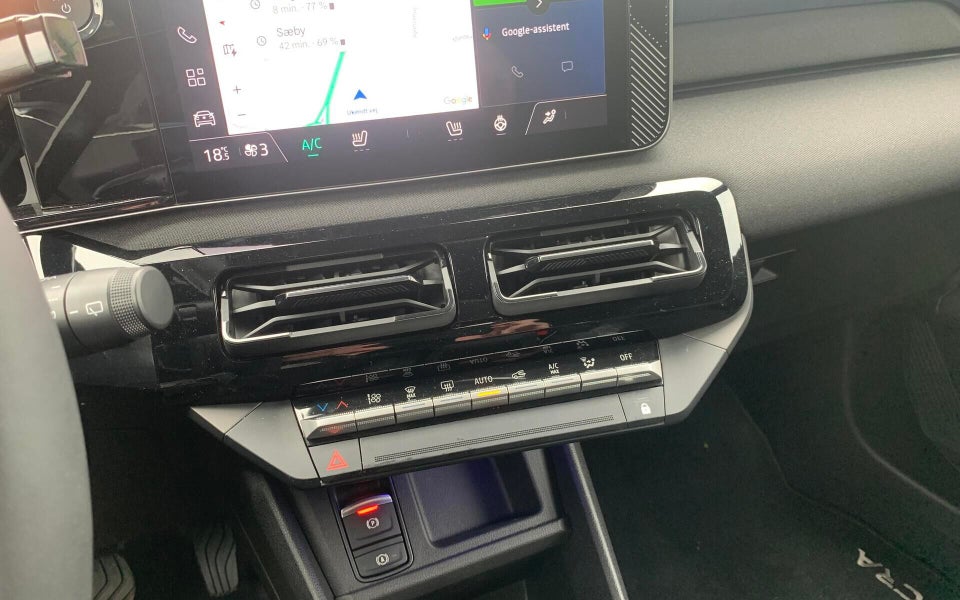 Nissan Micra 52 Advance 5d