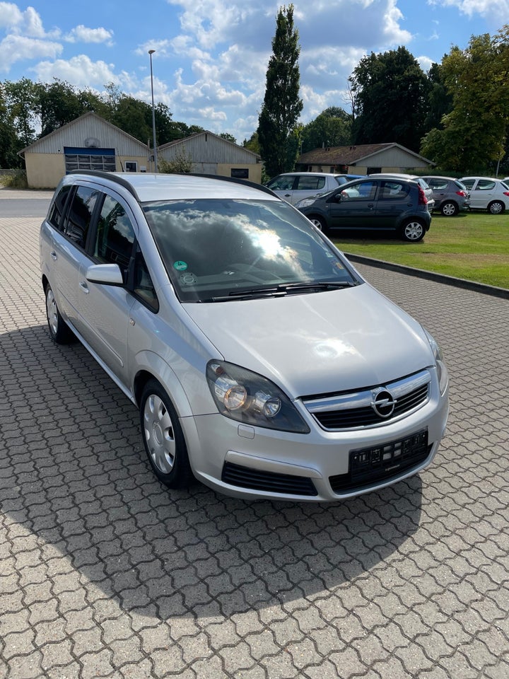 Opel Zafira 1,9 CDTi 120 Flexivan 5d