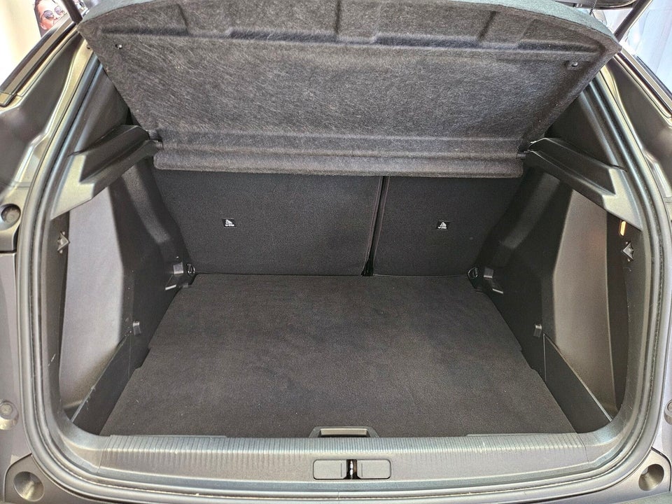 Peugeot 2008 1,2 PureTech 130 Active Limited EAT8 5d