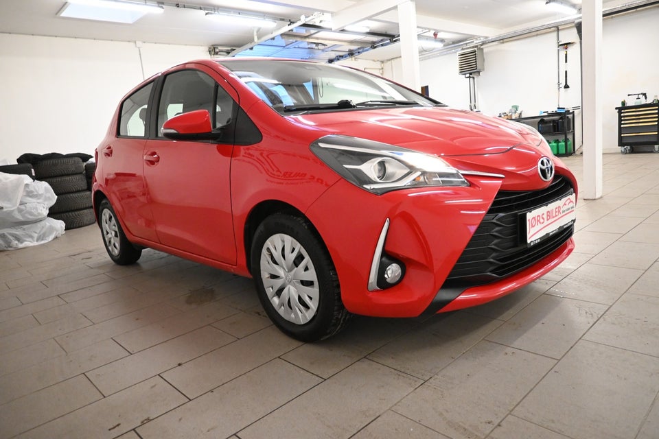 Toyota Yaris 1,0 VVT-i T2 5d