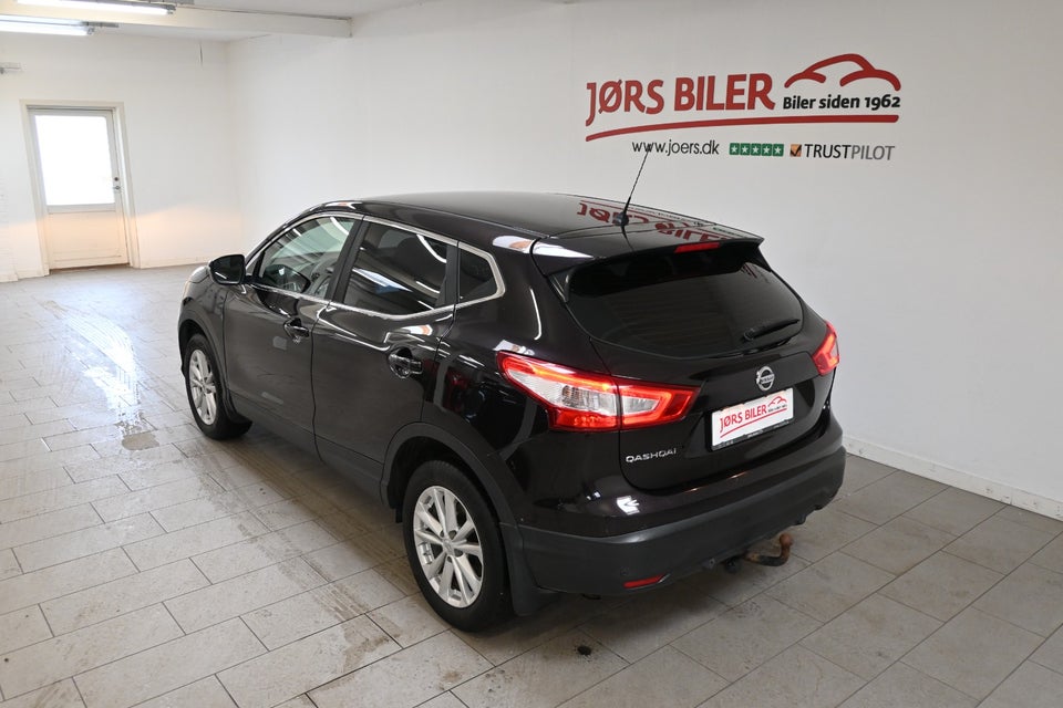 Nissan Qashqai 1,2 Dig-T 115 Acenta Connect 5d