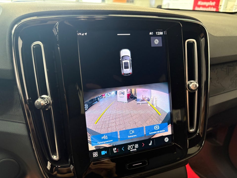 Volvo XC40 ReCharge Start 5d