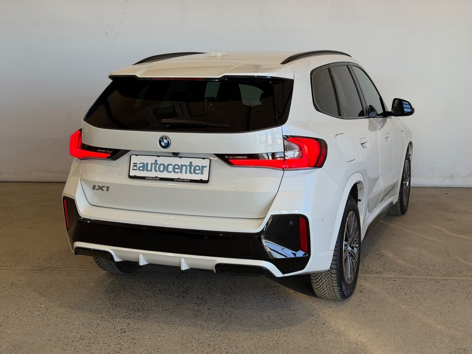 BMW iX1 eDrive20 M-Sport 5d