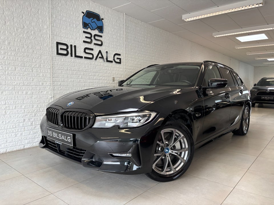 BMW 330e 2,0 Touring Sport Line aut. 5d