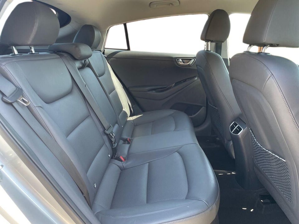 Hyundai Ioniq 1,6 PHEV Premium+ DCT 5d