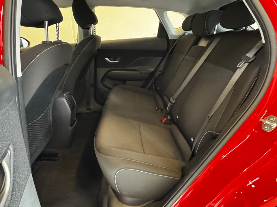 Hyundai Kona 65 EV Essential 5d