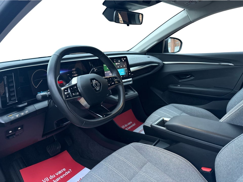 Renault Megane E-Tech 60 Equilibre 5d