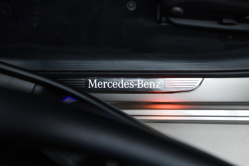 Mercedes E300 de 2,0 AMG Line aut. 4Matic 4d