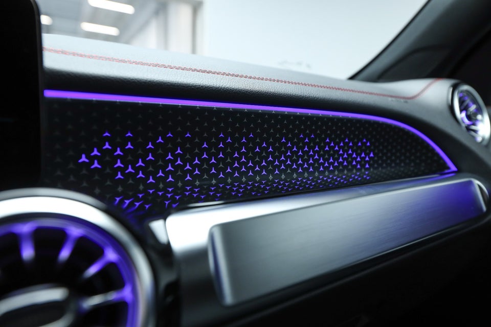 Mercedes EQB250+ AMG Advance 5d