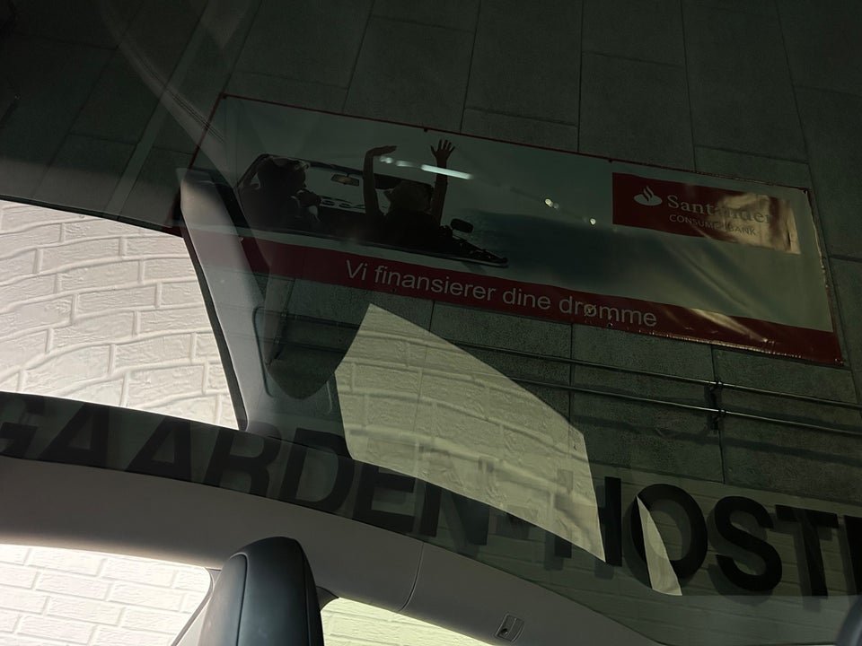Tesla Model Y RWD 5d