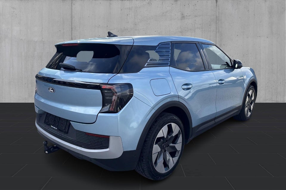 Ford Explorer 77 Premium Extended Range 5d