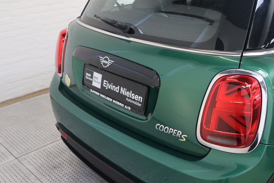 MINI Cooper SE Maximise 3d