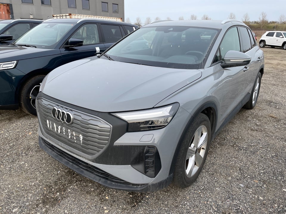 Audi Q4 e-tron 40  5d
