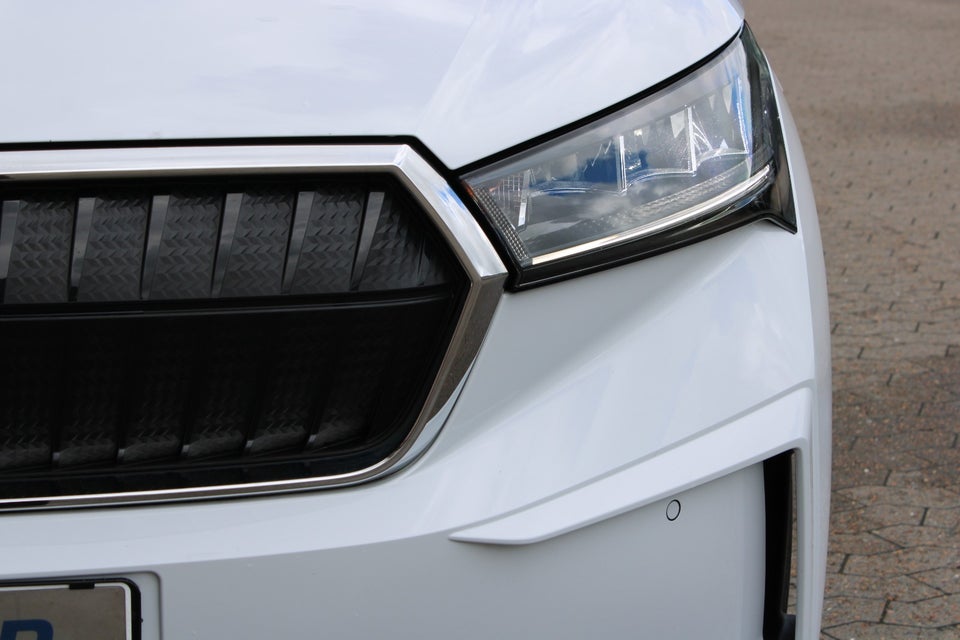 Skoda Enyaq 60 iV Loft 5d