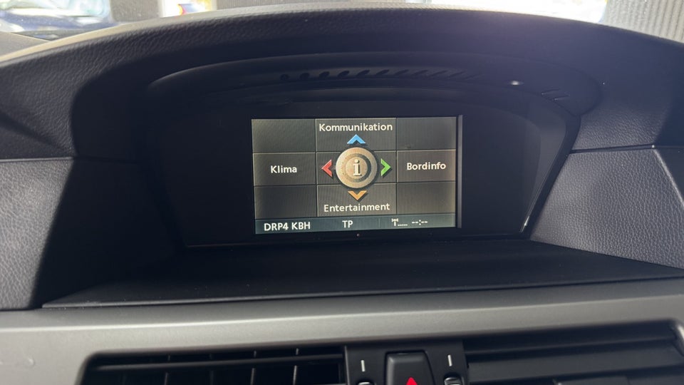 BMW 523i 2,5  4d