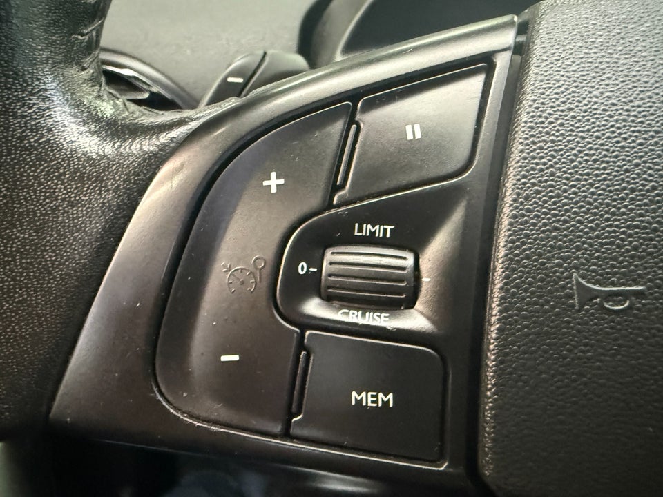 Citroën Grand C4 Picasso 1,6 BlueHDi 120 Intensive EAT6 7prs 5d