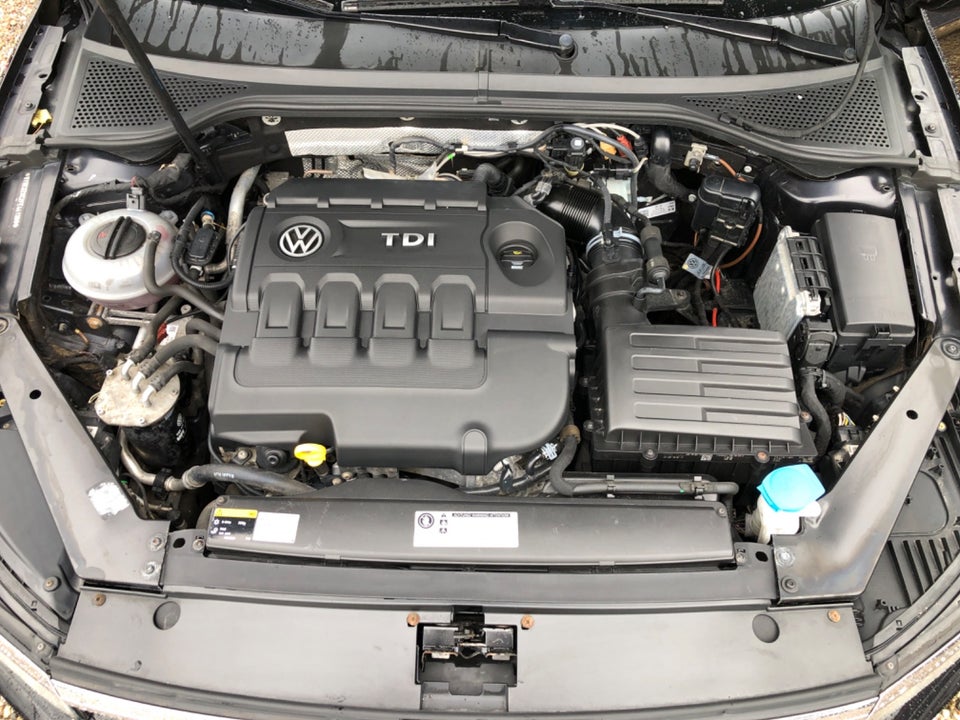 VW Passat 2,0 TDi 190 Highline Variant DSG 4Motion 5d