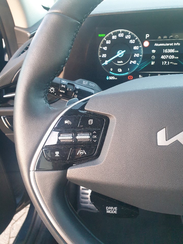Kia Niro 64 EV Upgrade 5d
