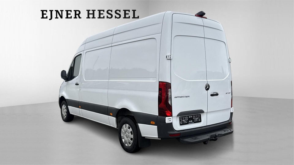 Mercedes Sprinter 317 2,0 CDi A2 Kassevogn aut. RWD