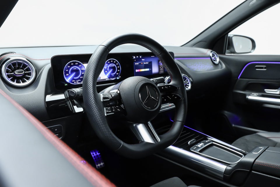 Mercedes EQA350 AMG Advance 4Matic 5d