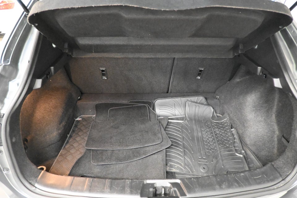 Nissan Qashqai 1,2 Dig-T 115 Visia 5d