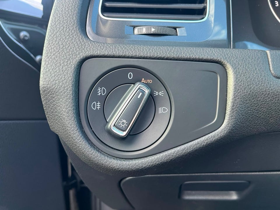 VW Golf VII 1,5 TSi 150 Comfortline 5d