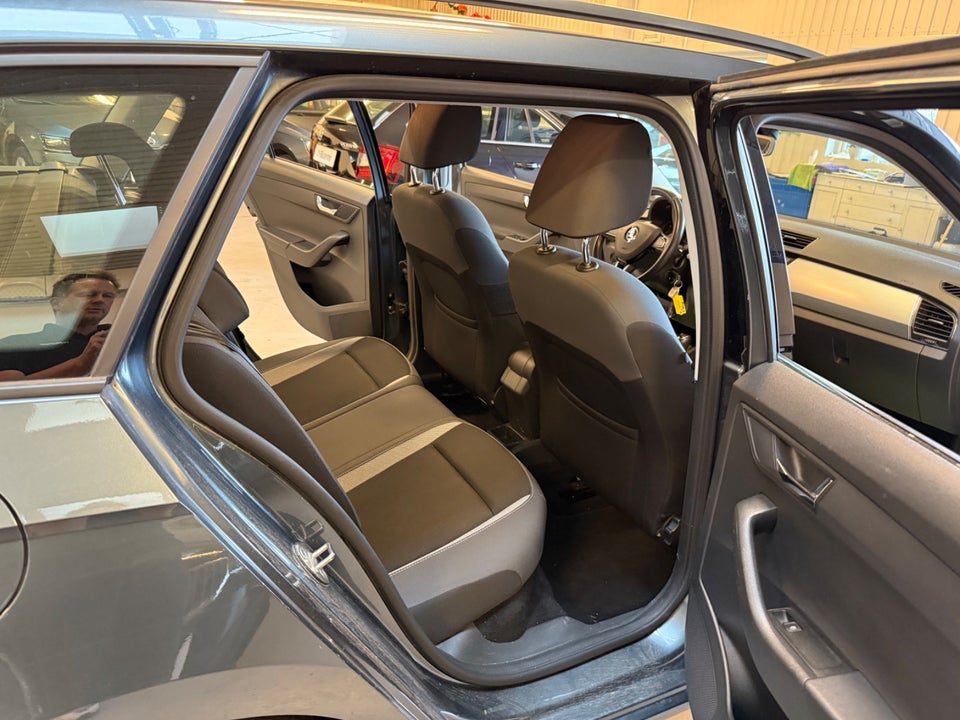 Skoda Fabia 1,0 TSi 110 Ambition Combi 5d