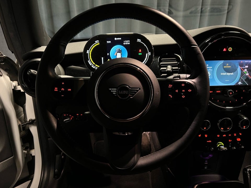 MINI Cooper SE Edition Premium Plus 3d