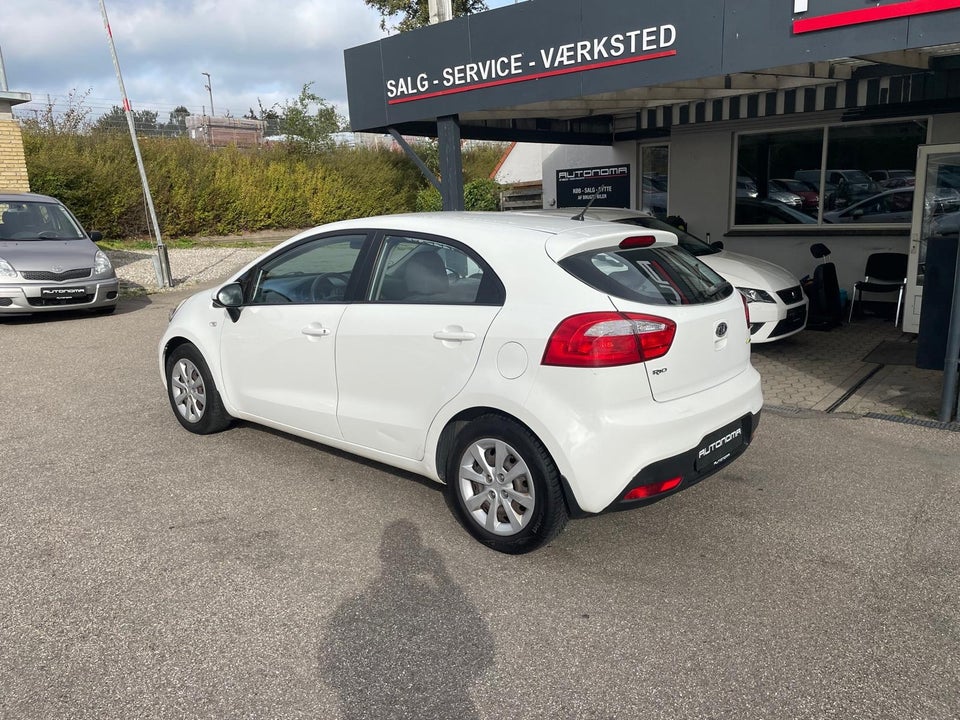 Kia Rio 1,2 CVVT Active 5d