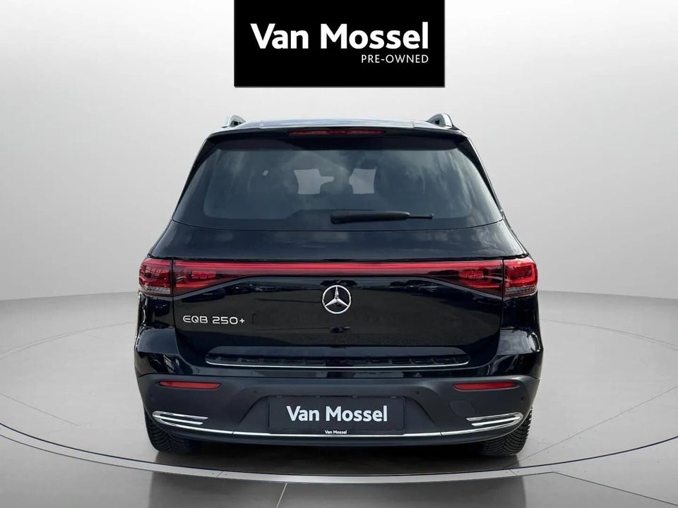 Mercedes EQB250+ Progressive 5d