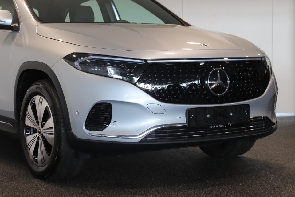 Mercedes EQA250 Progressive 5d