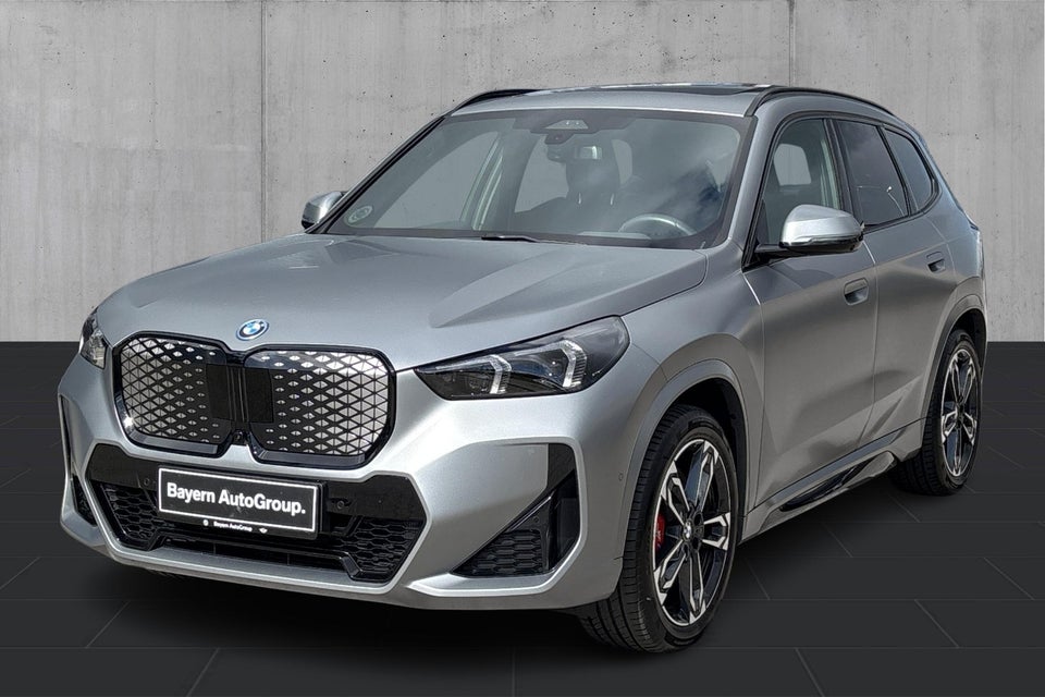 BMW iX1 eDrive20 Superchraged 5d