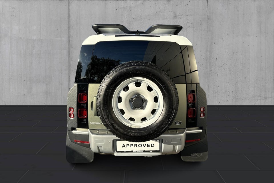 Land Rover Defender 110 3,0 D250 SE aut. 5d