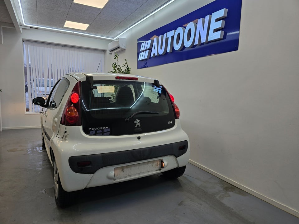 Peugeot 107 1,0 Cool 5d