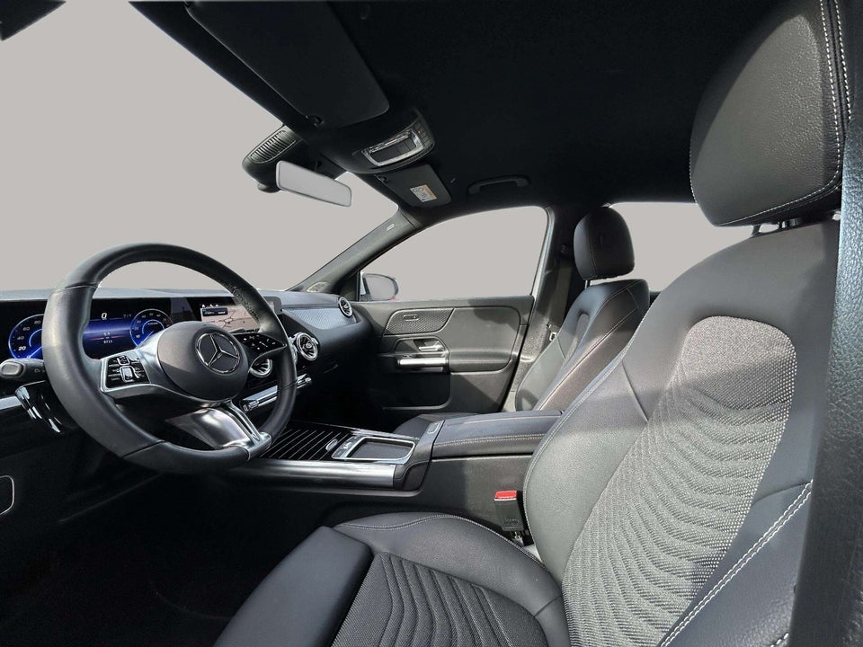 Mercedes EQA250 Progressive 5d